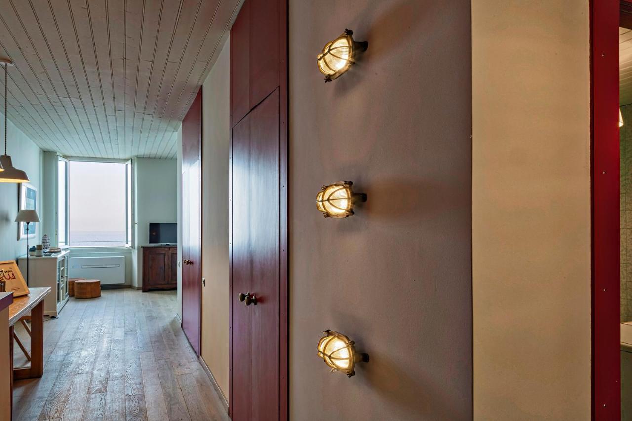 Apartment Il Mare Di Da Un Oblo By Wonderful Italy